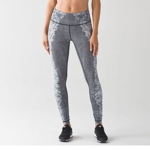 Like New - Lululemon Florence Speed Tight in Nulux